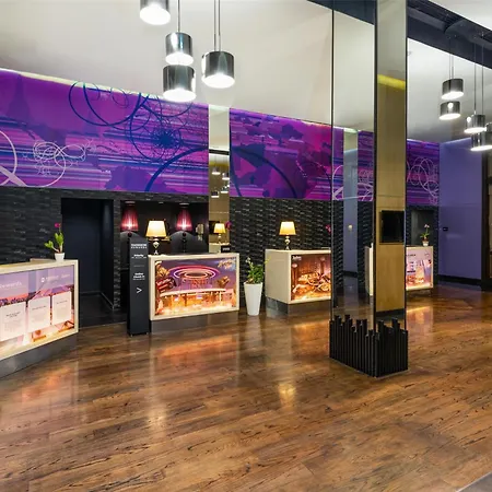 Radisson Suites Bangkok Sukhumvit-3